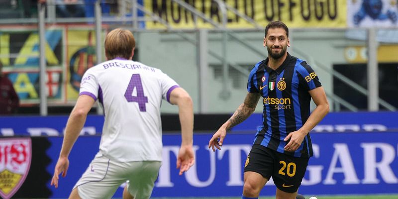 Neizvjesna budućnost Calhanoglua u Interu: Juventus prati situaciju