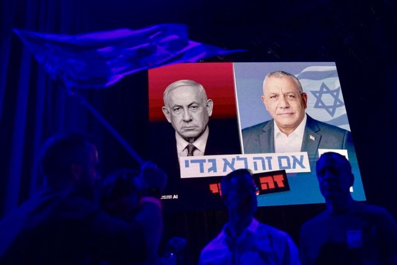 Izlazne ankete u Izraelu: Eisenkotov blok vodi ispred Netanyahua, niko nema parlamentarnu većinu