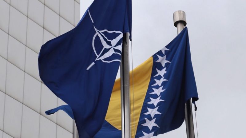 Komandant NATO štaba pohvalio spremnost Oružanih snaga BiH, ali upozorio na manjak novca za modernizaciju