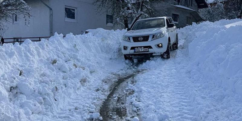 Bihać izabrao izvođača za zimsko održavanje puteva: Vrijednost ugovora prelazi 1,1 milion KM