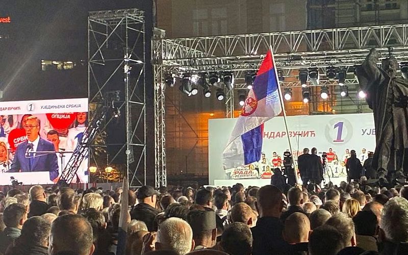 Srpska napredna stranka organizovala veliki miting u Novom Sadu: Oprečne procjene o broju prisutnih
