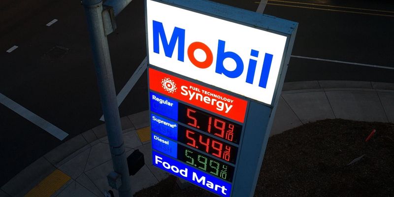 Snažan rast cijena energenata donio rekordne profite američkim naftnim divovima u trećem tromjesečju