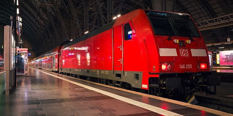 Evropski noćni vozovi u nedjelju sat vremena čekaju na stanicama zbog pomjeranja sata