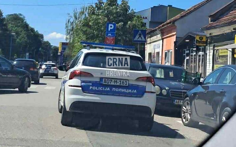 Saobraćajna nesreća u Maoči kod Brčkog: Pet osoba povrijeđeno u sudaru tri automobila