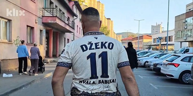 Emotivna atmosfera u Zenici povodom oproštaja Edina Džeke od reprezentacije