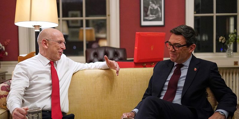Britanski ministar finansija predstavlja novi budžet u sjeni rastuće inflacije i rekordnog duga