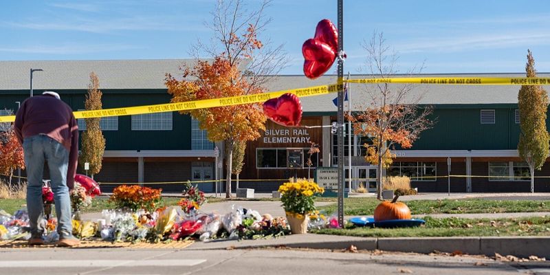 Novi detalji pucnjave u školi u Oregonu: Majka poklonila oružje 16-godišnjem napadaču za rođendan