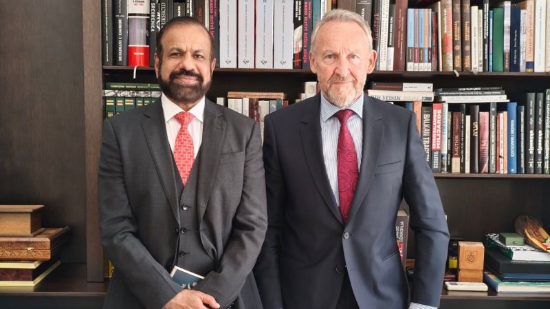 Bakir Izetbegović razgovarao s pakistanskim ambasadorom Muhamedom Irfanom o bilateralnim odnosima