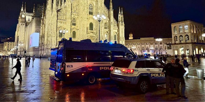 Neredi u centru Milana: Obustavljen rad metroa kod katedrale, policija upotrijebila suzavac i vodene topove