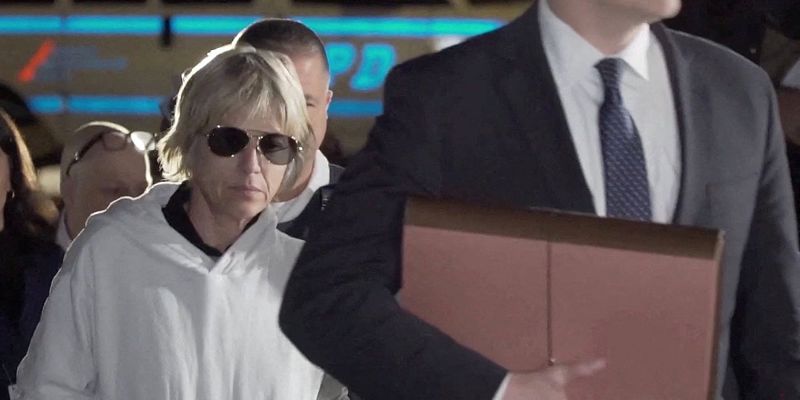 Selma Blair osjeća stid nakon privođenja na aerodromu: Njen tim navodi da je prolazila kroz zdravstvenu krizu