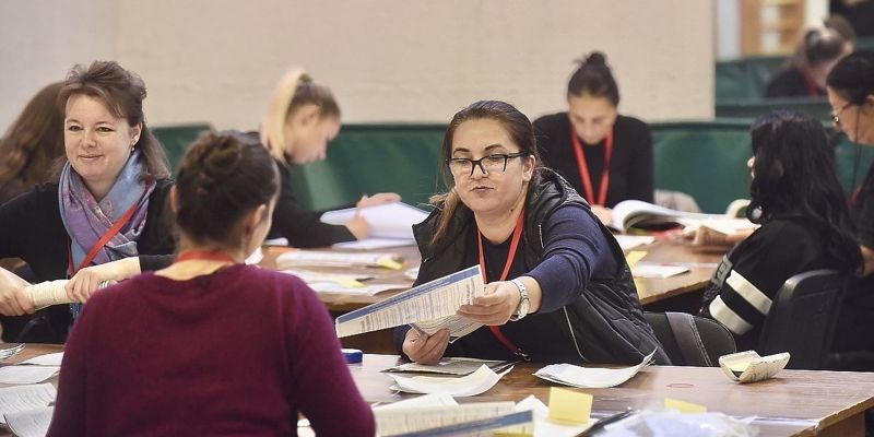 CIK BiH naložio ručno prebrojavanje glasova sa 89 biračkih mjesta usljed uočenih odstupanja