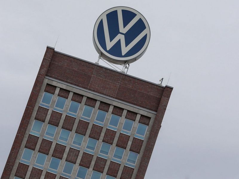 Volkswagen planira zamrzavanje plata do 2030. godine uz oštre mjere štednje i rezanje radnih mjesta