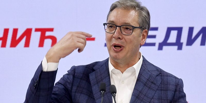 Vučić nakon izbornog poraza najavio povratak na vlast u roku od dvije godine i uporedio situaciju s 5. oktobrom