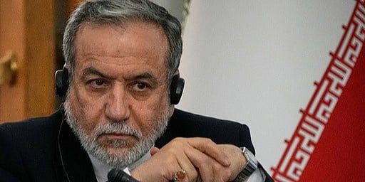 Araghchi nakon sastanka s Lavrovom oštro kritikovao Zapad, osvrnuo se na krizu u Francuskoj i tenzije u regiji