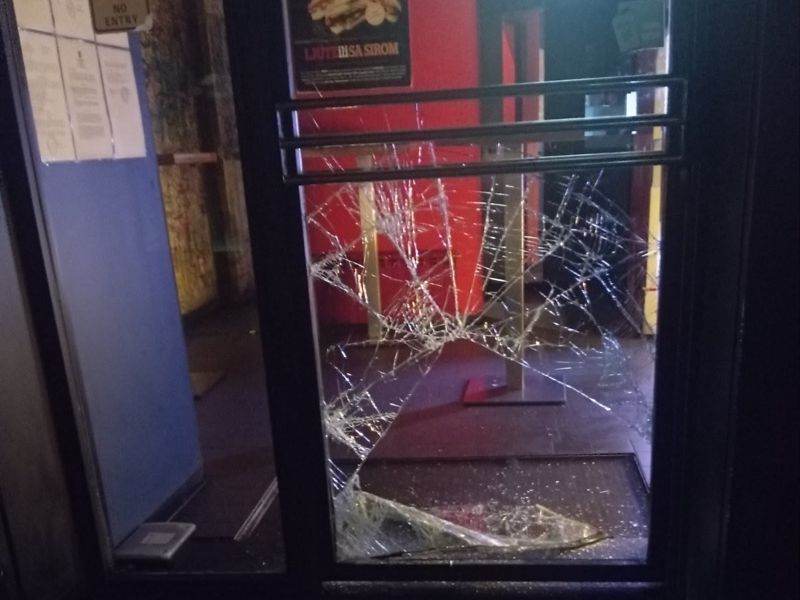Ponovna provala u objekat brze hrane na Čobaniji: Vlasnik izrazio nezadovoljstvo radom policije