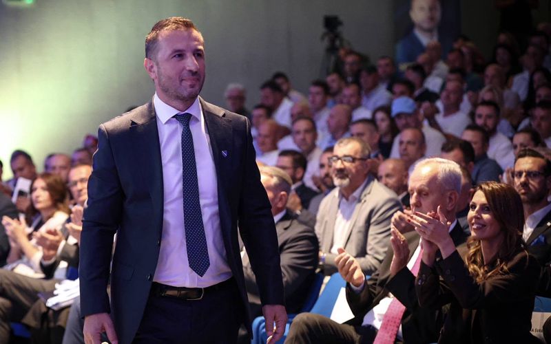 Semir Efendić poručio da neće tražiti premijersku poziciju i najavio prioritete u pregovorima o vlasti