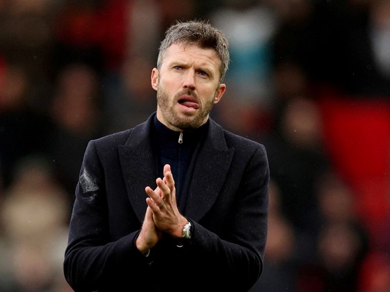 Manchester United zadržava Michaela Carricka na klupi unatoč seriji loših rezultata