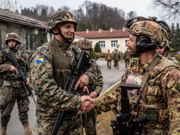 Ministarstvo odbrane BiH otvorilo konkurs za školovanje na vojnim akademijama u SAD-u
