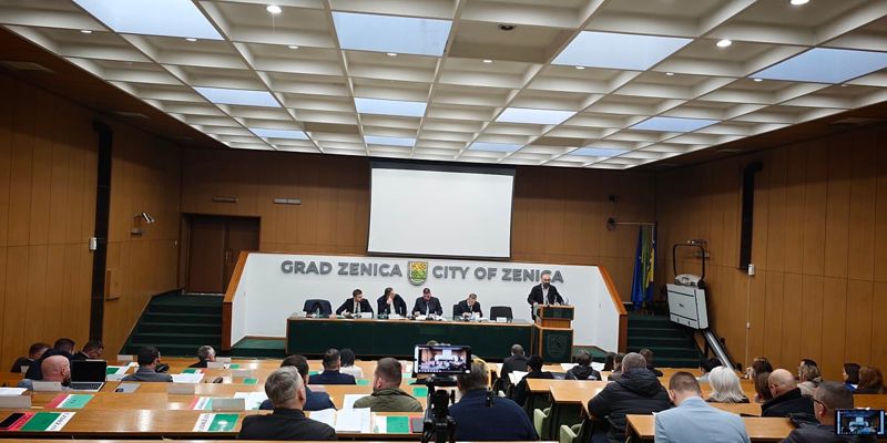 Novinarima uskraćeno praćenje sjednice Gradskog vijeća Zenice o drastičnom poskupljenju grijanja